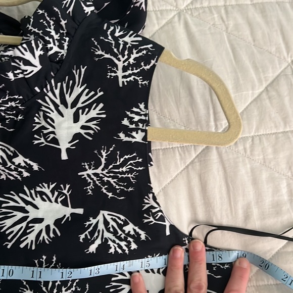 Tyler Boe Stella Coral Reef Dress tie back w/ pockets size small - Picture 11 of 16